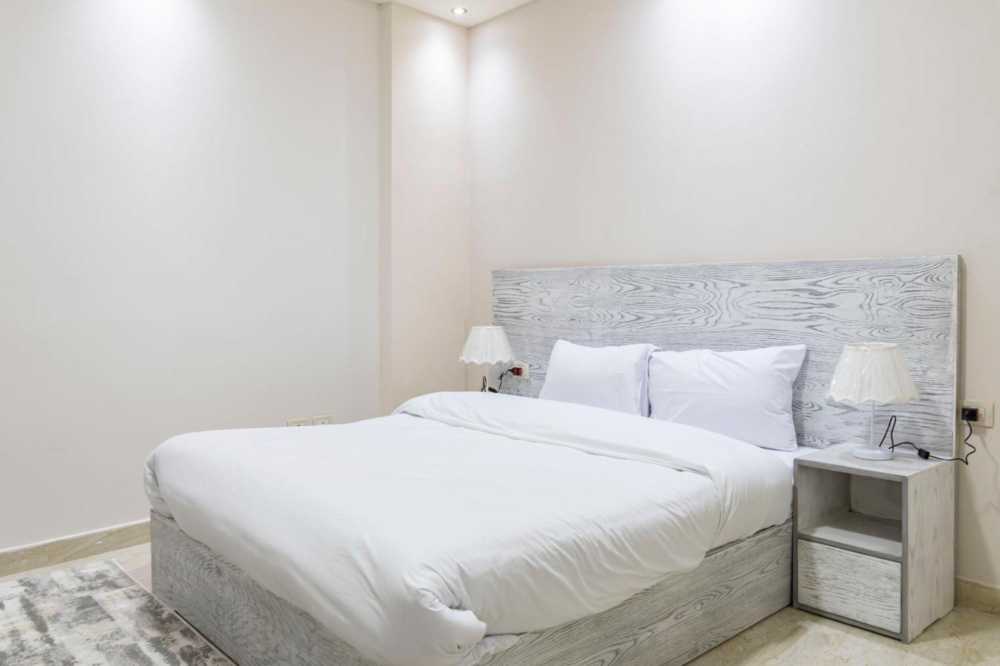 El Lotus Building Apartman *