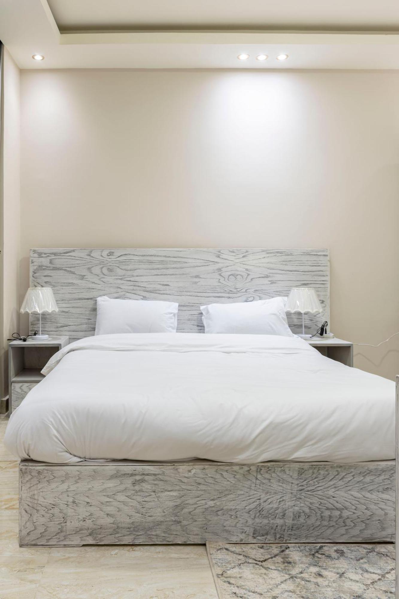 El Lotus Building Apartman