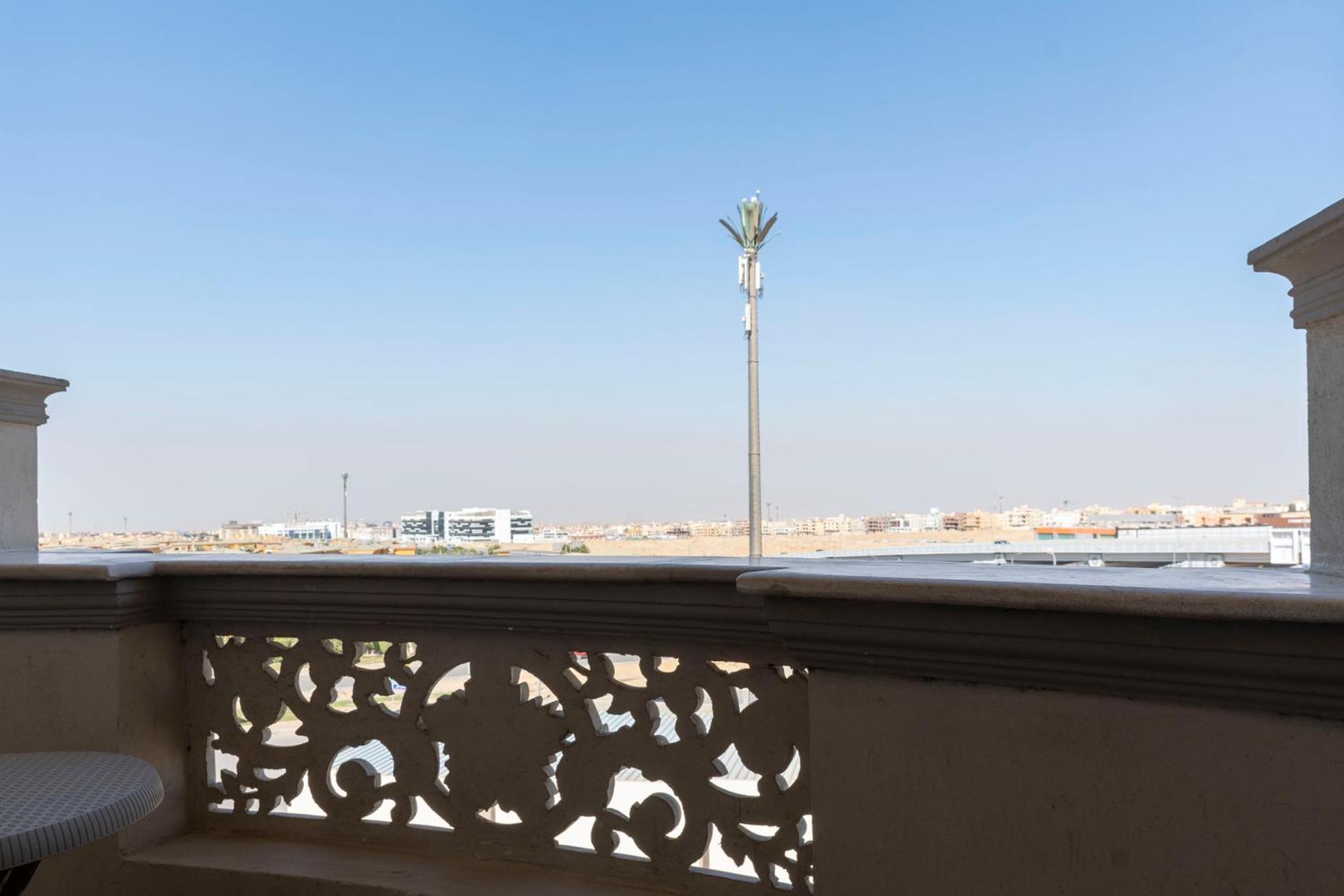Apartman El Lotus Building *